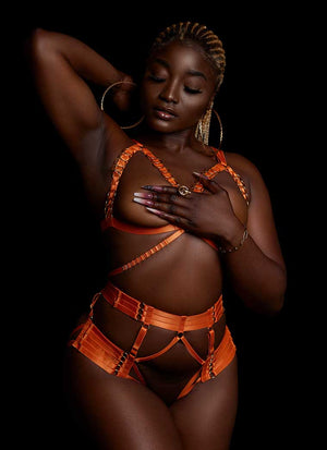TEASE SET
